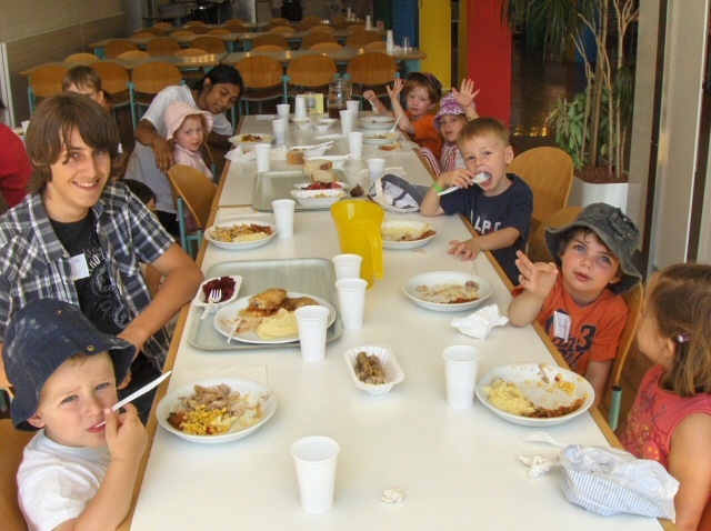 Village Camps International Summer Camp VDC Geneva 2016-08-12 https://www.villagecamps.com/journals_admin/images/308-22-Picture 059.jpg